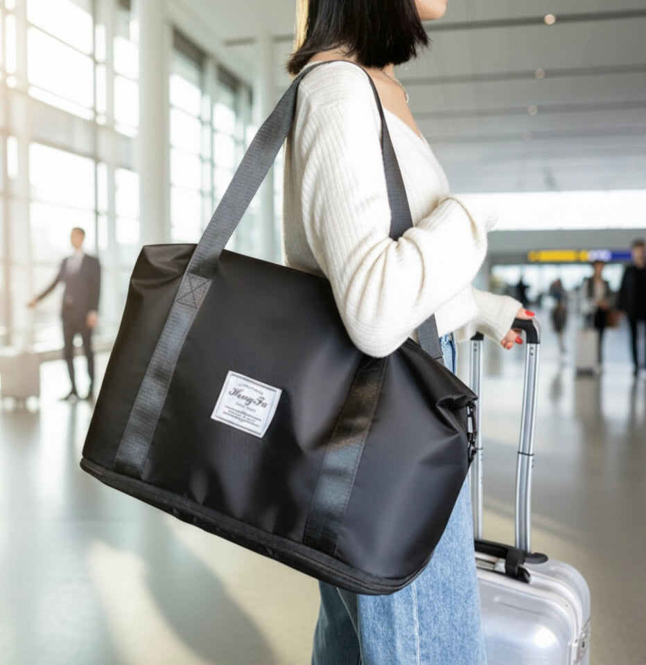 Expandable Travel Weekend - Gym < Bag